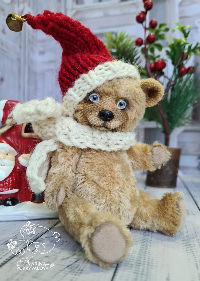 Santa's helper. Mohair teddy bear toy. New year gift. Handmade toy bear. - 公仔/玩偶 - 其他材質 咖啡色