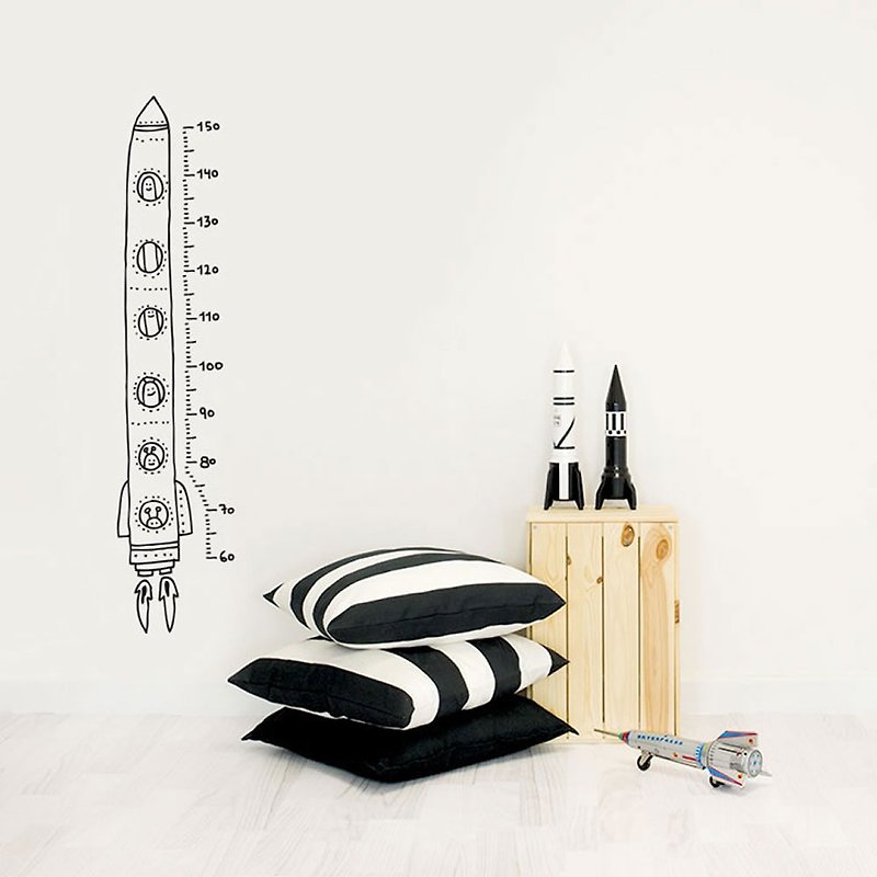 Hand-painted height figure wall sticker rocket - Wall Décor - Other Materials Multicolor
