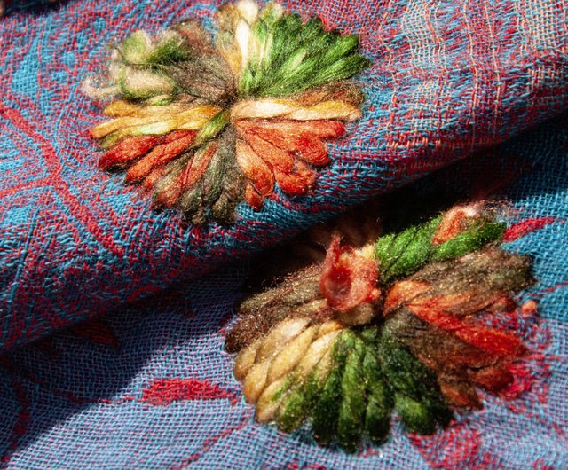 Wool embroidered online scarf