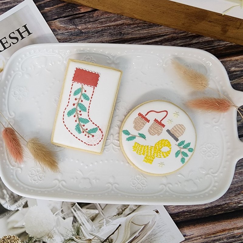 刺繡風聖誕糖霜餅乾禮盒 - 手工餅乾 - 其他材質 