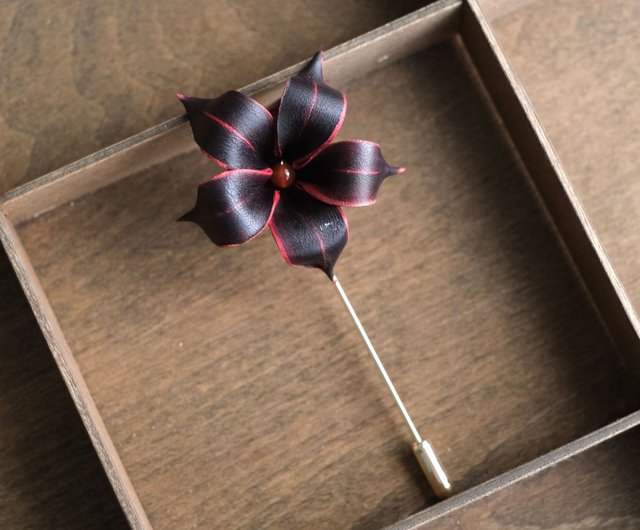 古美術品，極細工，人形擺件，高29cm，重約2500克 Ju Ming 朱銘| Taichi series (2 works) 太極系列（兩件