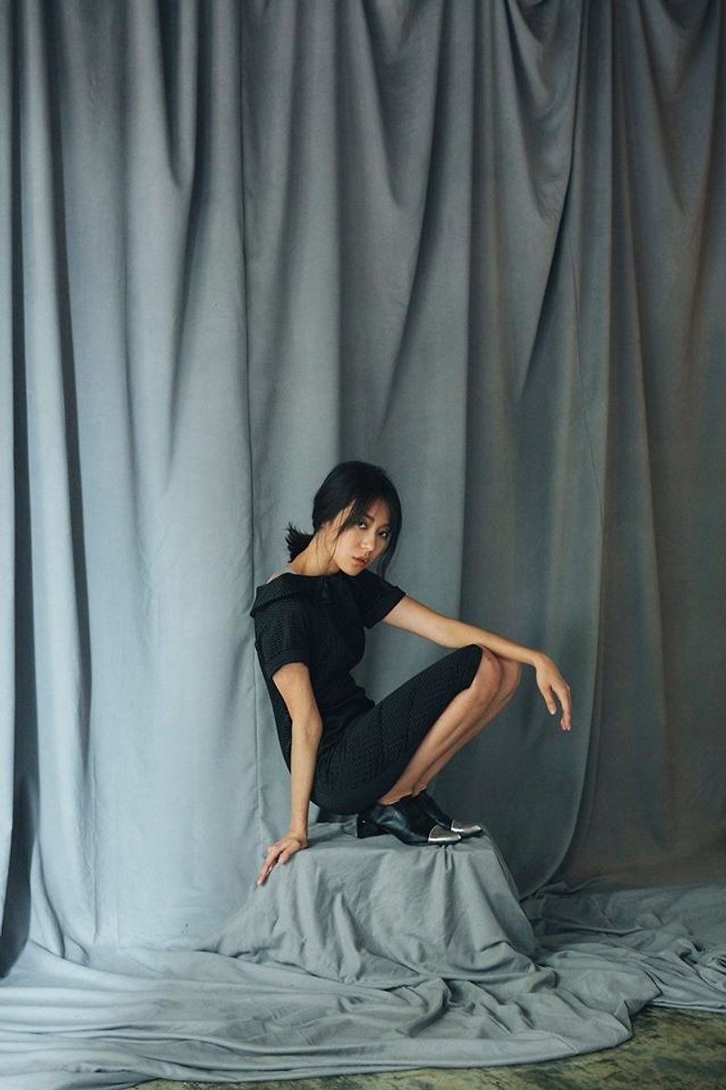 [Grey Shadow]エレガントなビンテージブラックドレス。半袖クロップドスカート - ワンピース - その他の化学繊維 ブラック