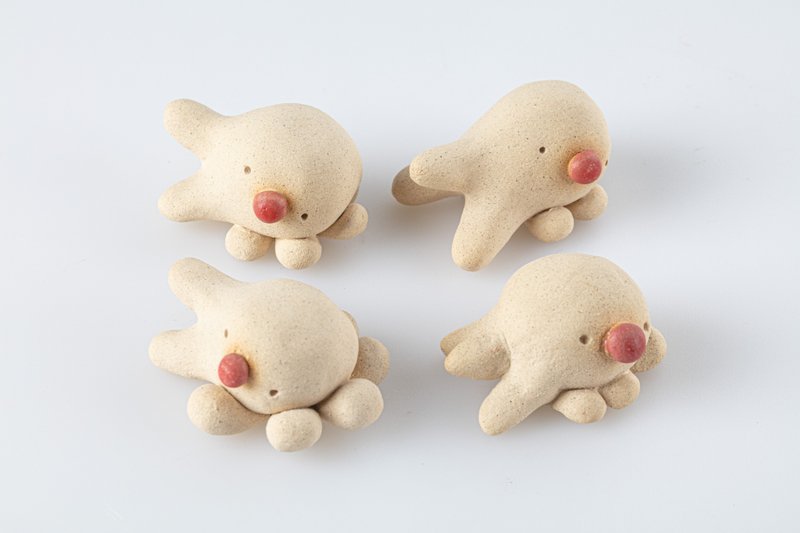 變形章魚系列—瑜珈章魚(學生) - 擺飾/家飾品 - 陶 白色