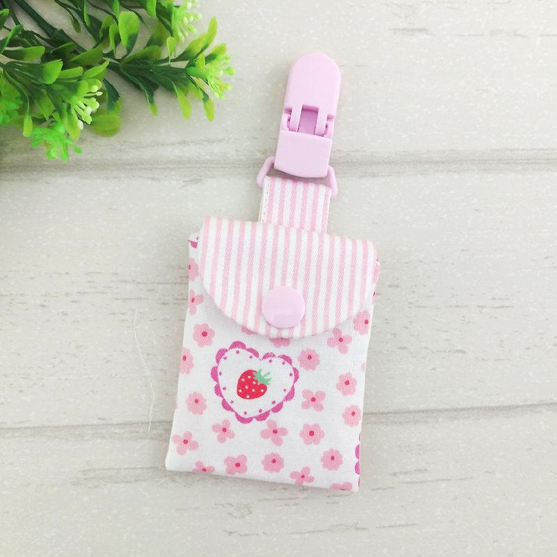 Strawberry love. Safe bag / blessing bag / key ring (can be added 40 embroidery name) - ผ้ากันเปื้อน - ผ้าฝ้าย/ผ้าลินิน สึชมพู