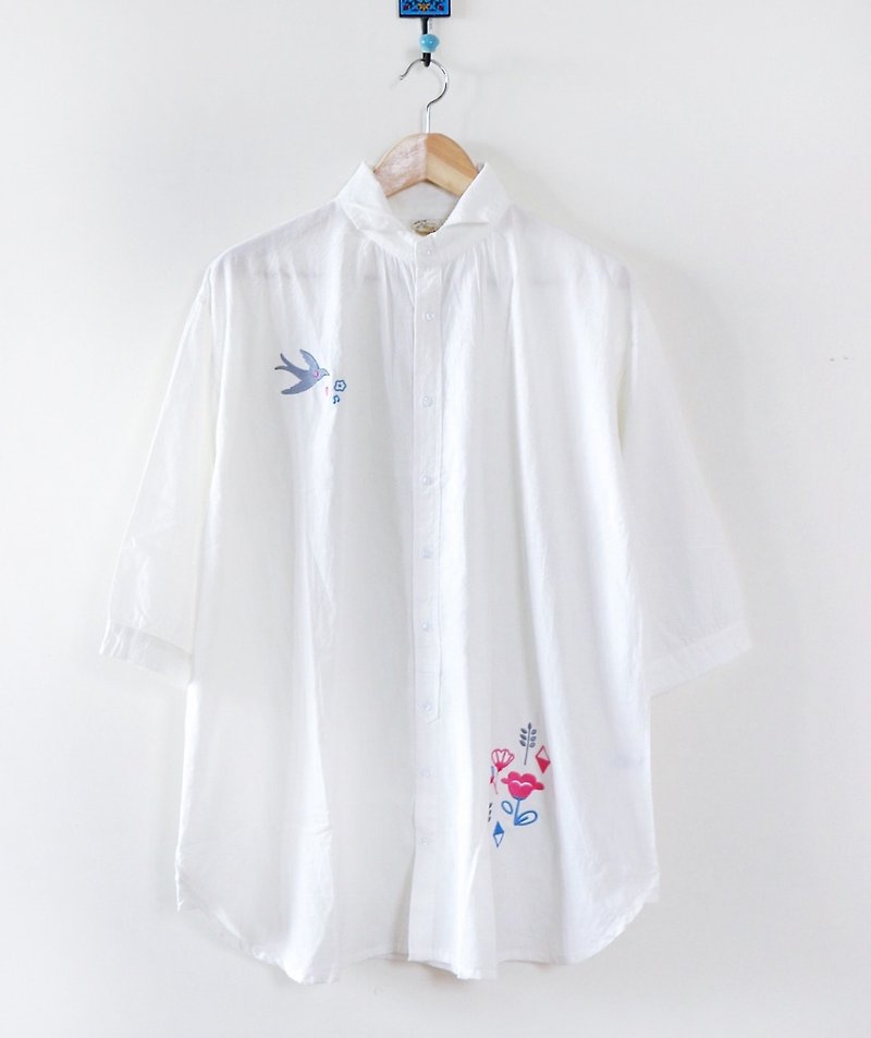 最後一件的日光季節 刺繡純棉長版襯衫 - 恤衫 - 棉．麻 白色
