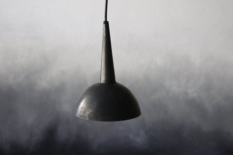 Bronze lampshade BLS07B forged black - โคมไฟ - โลหะ สีดำ