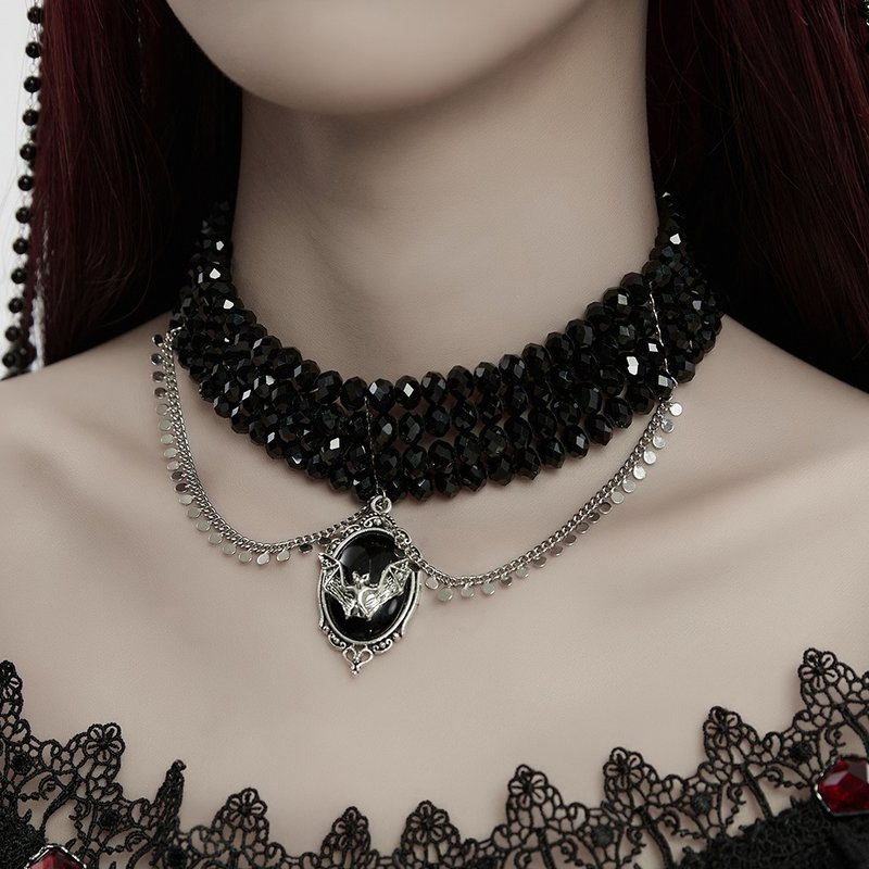 Gothic Underworld Bat Crystal Amulet Necklace/Halloween - สร้อยคอ - วัสดุอื่นๆ สีดำ