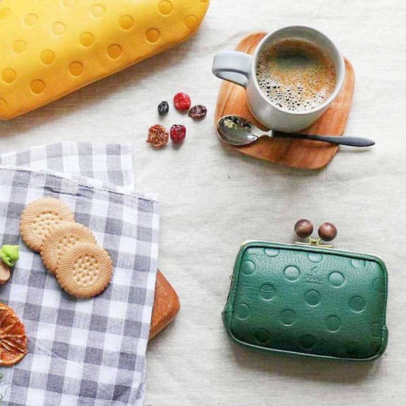 Japanese sweet jade embossed soft card coin purse Made in Japan by Folna - กระเป๋าสตางค์ - หนังแท้ 