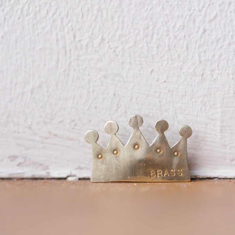 BRASS 王冠　crown　ちびブローチ - 胸針 - 銅/黃銅 金色