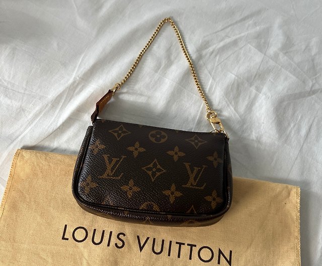 Louis Vuitton Pochette To-Go
