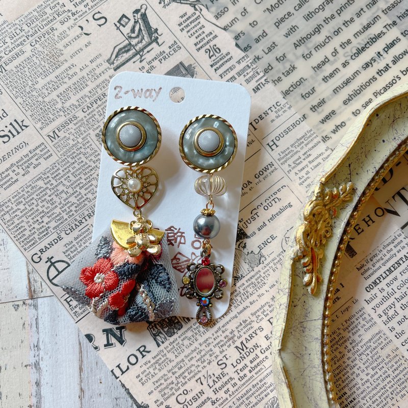 wow Handmade-Jinxiu floating light/blue shadow embroidery ribbon 2way - ต่างหู - วัสดุอื่นๆ 