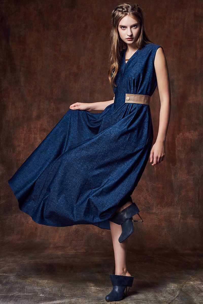 Denim long dress - ชุดเดรส - ผ้าฝ้าย/ผ้าลินิน สีน้ำเงิน