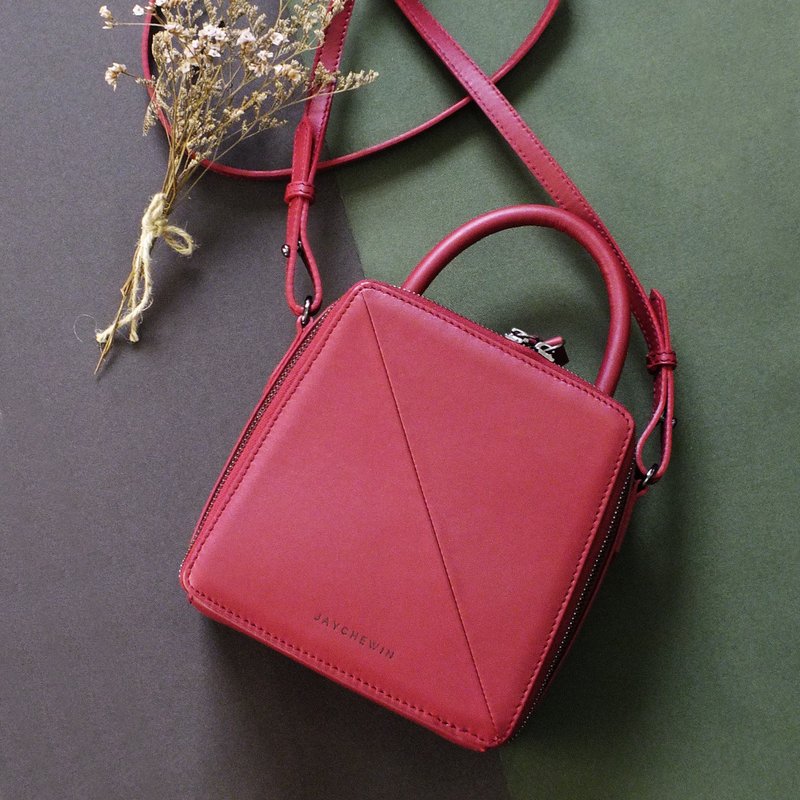 Butter Cross-body Bag 斜背包 - 酒紅色 Burgundy Red 泰國包包 - 側背包/斜背包 - 真皮 紅色