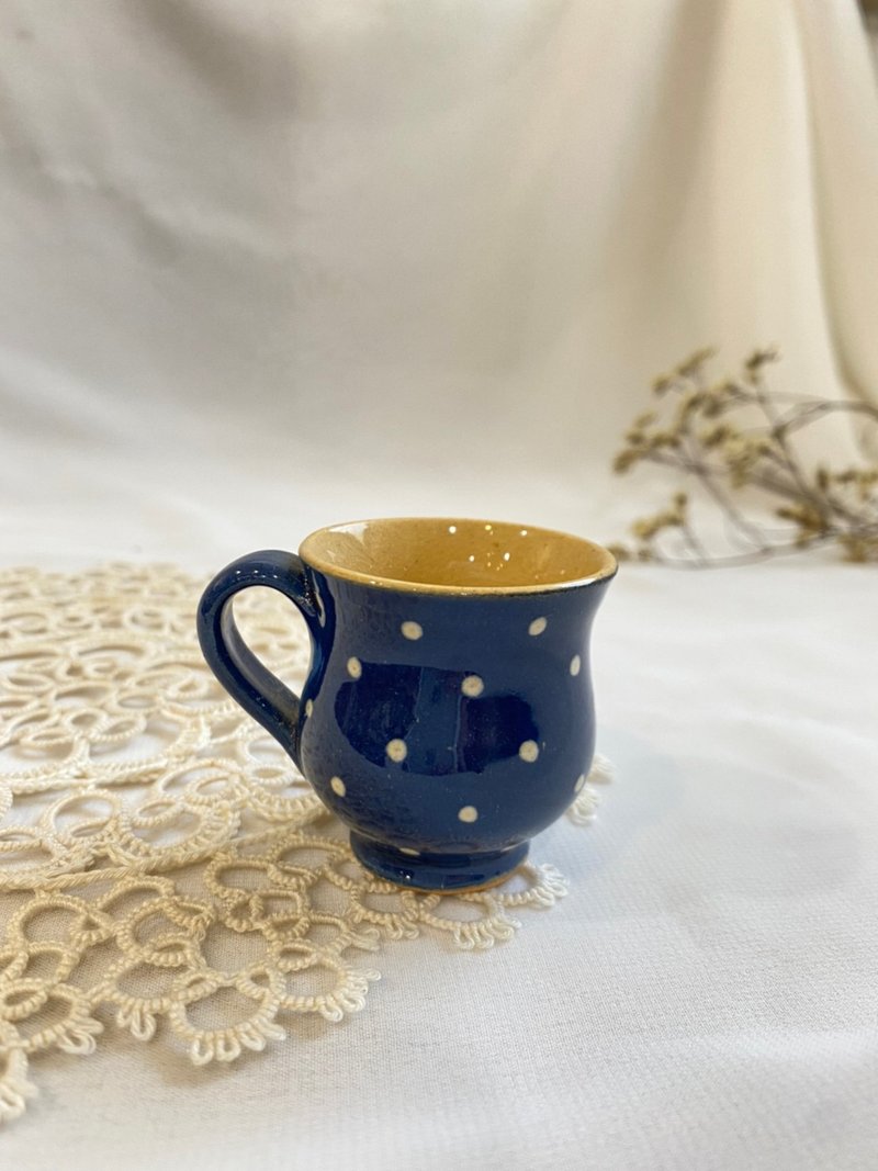 【好日戀物】荷蘭經典陶瓷迷你小茶杯 - 盤子/餐盤/盤架 - 瓷 白色
