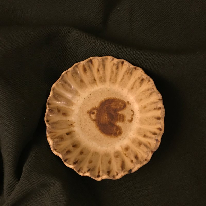 【 小丸 森林 復古 】古樸 老靈魂 飛鳥 豆皿 茶包碟 飾品碟 - 碟子/醬料碟/醬油碟 - 陶 咖啡色