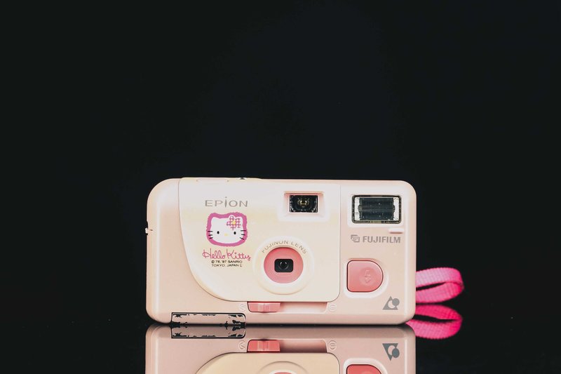 HELLO KITTY エピオン EPION 富士フイルム Fujifilm Epion HELLO KITTY Film camera sanrio kawaii Pink