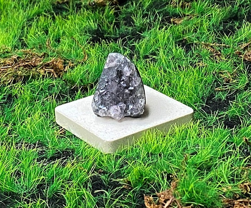 能量擺飾-天然可愛低調紫小紫晶鎮 紫水晶 財運水晶 增智慧 - 擺飾/家飾品 - 水晶 紫色