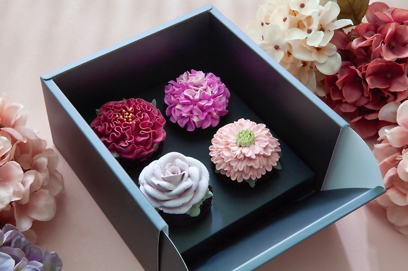 Frangipani blooming four cup cakes/mother's day/gift box/3-5 days delivery - Cake & Desserts - Fresh Ingredients Red