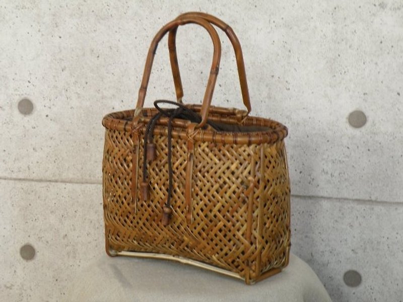 Smoking Kuril bamboo basket bag Small - Handbags & Totes - Bamboo Brown