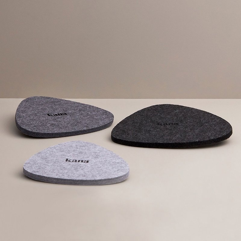 [Limited out-of-print product] American kana environmental protection fiber thick felt multi-functional absorbent heat insulation pad-large, medium and small - Place Mats & Dining Décor - Eco-Friendly Materials Gray
