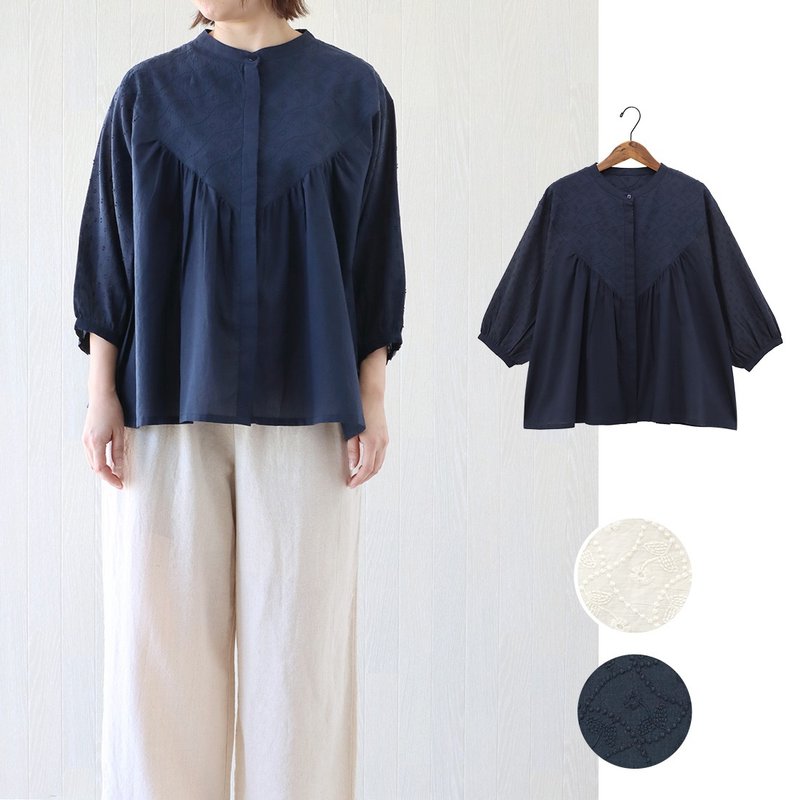 【預訂】印度製 小清新花朵刺繡長袖襯衫 - 女上衣/長袖上衣 - 棉．麻 藍色