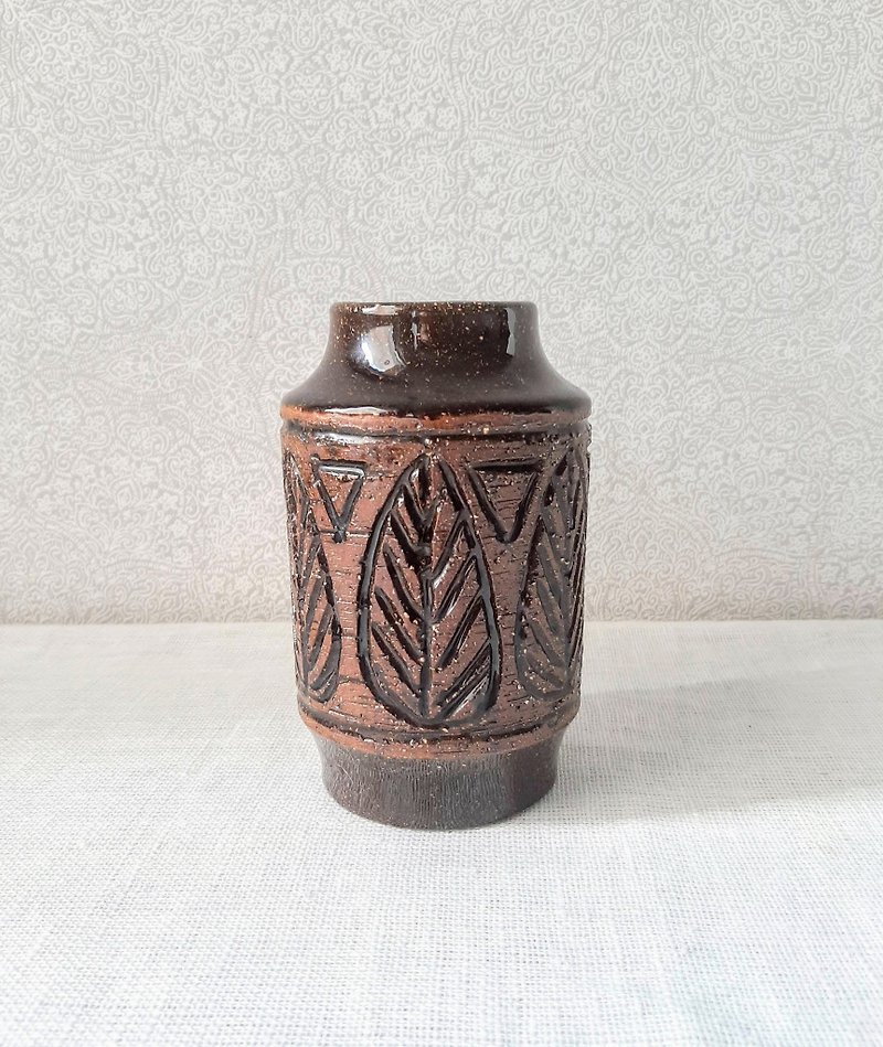 Vintage Swedish pottery flower vase - 花瓶/陶器 - 陶 咖啡色