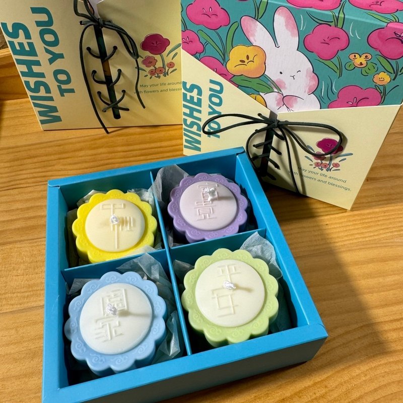 Candle gift box, moon cake, candles, 4 pieces - เทียน/เชิงเทียน - ขี้ผึ้ง 