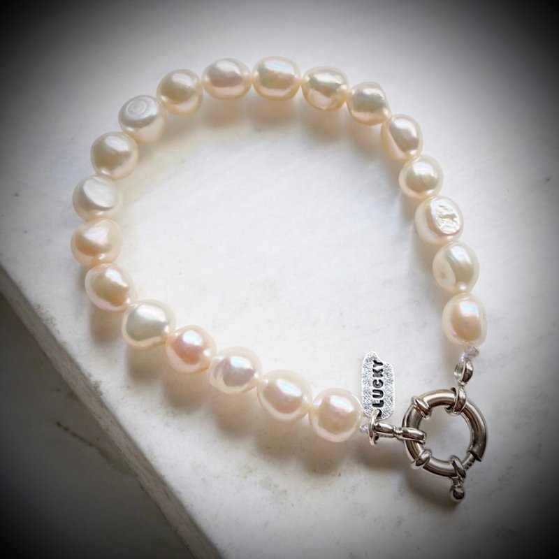 C&W Japanese natural freshwater special-shaped pearl elegant and elegant OT buckle bracelet - Bracelets - Pearl Silver