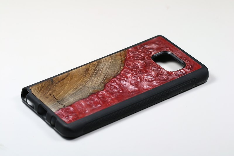 "LAVA" - wooden case phone - เคส/ซองมือถือ - ไม้ สีแดง