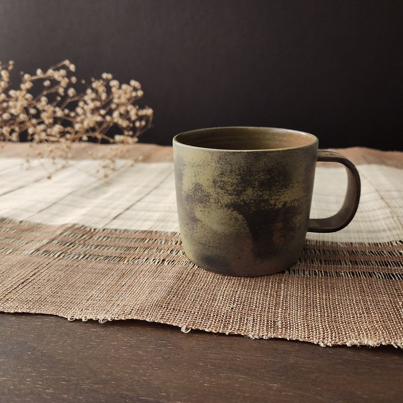 Chase mug - Mugs - Porcelain Khaki