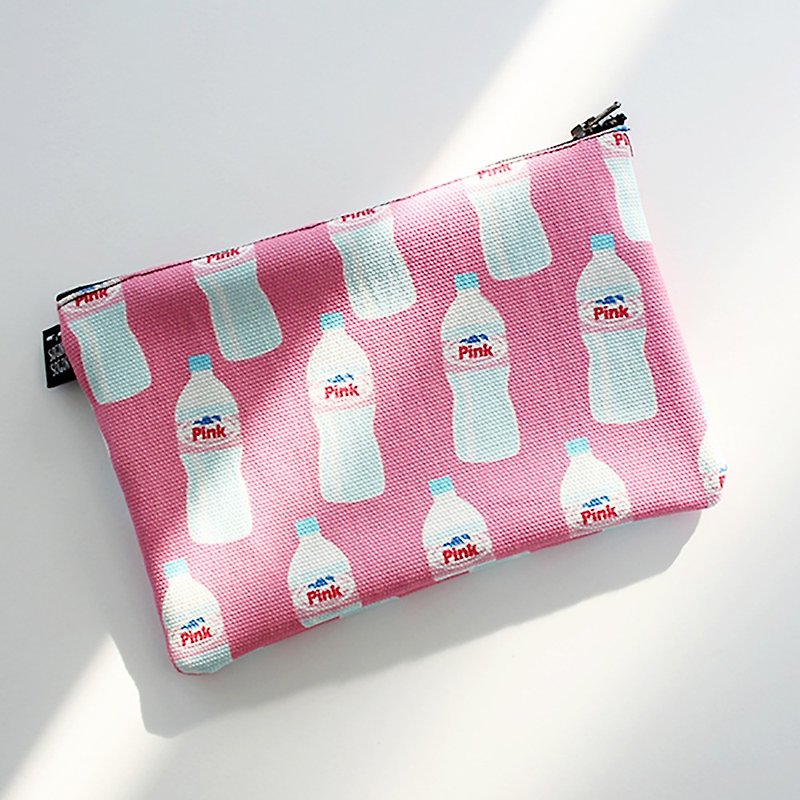 Pink water bottle cute illustration canvas zipper storage bag - กระเป๋าเครื่องสำอาง - ผ้าฝ้าย/ผ้าลินิน สึชมพู