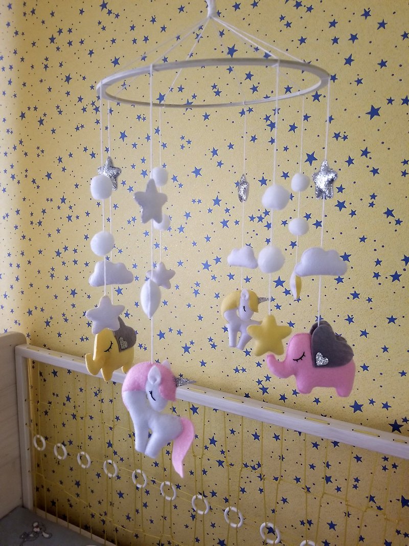 Baby mobile girl. Baby shower gift. Nursery decor girl New born gift - 寶寶/兒童玩具/玩偶 - 環保材質 
