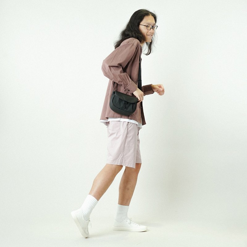 VENUS 小型輕巧相機包 (暗黑) - 側背包/斜背包 - 環保材質 黑色