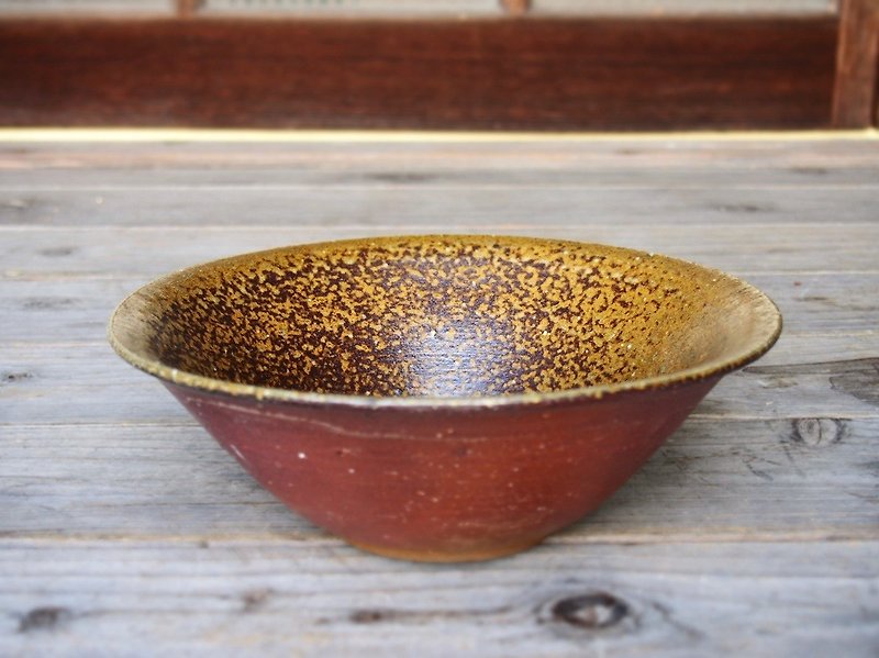 Bizen Bowl d1-026 - จานเล็ก - ดินเผา สีนำ้ตาล