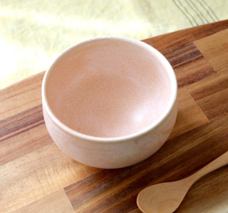 桜花窯変釉のボウル / お抹茶やスープ、シチューなどにも - 碗 - 陶 粉紅色
