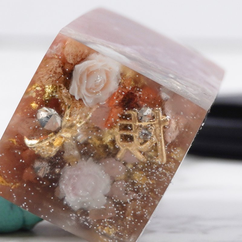客製化手工印章-|永生花樹脂印章 1.9 x 1.9 CM|篆刻印章 - 印章/印台 - 石頭 