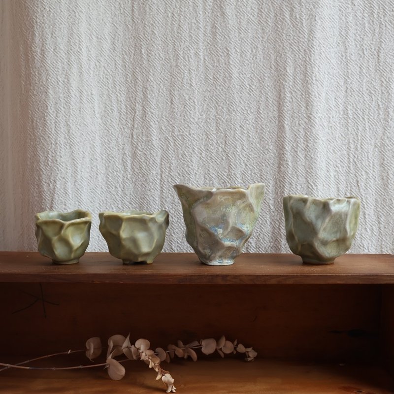 Yamagata wood-fired pottery hand-pressed tea cup - Cups - Pottery Green