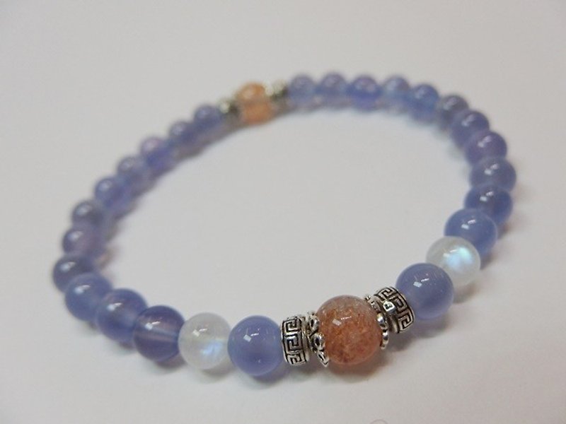 Warm and warm sun and moon - natural purple chalcedony + blue moonstone + gold sand sun stone sterling silver handcuffs - Bracelets - Gemstone Purple