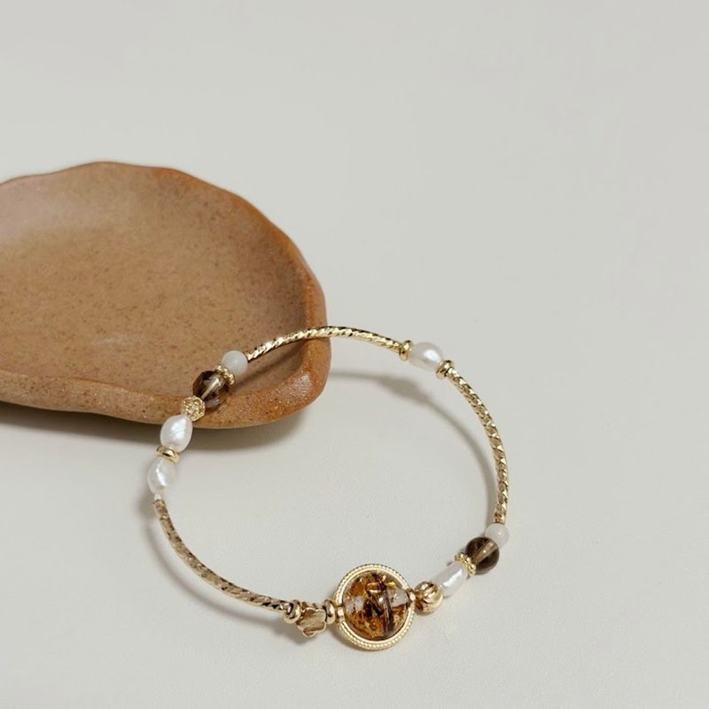 Mimis design classic and elegant lanugo crystal bracelet - เครื่องประดับ - คริสตัล 