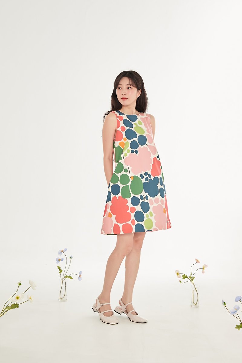 BIRUCHU A-LINE DRESS - Floralish (Colorful) - ชุดเดรส - ผ้าฝ้าย/ผ้าลินิน หลากหลายสี