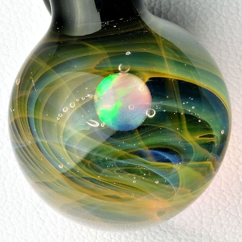 Cosmos handmade glass pendant - Necklaces - Glass Green
