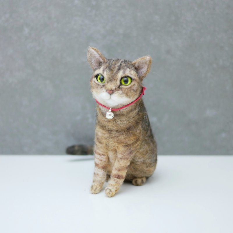Customized pet wool felt American shorthair cat sitting obediently series Customized Valentine's Day - ตุ๊กตา - ขนแกะ สีนำ้ตาล