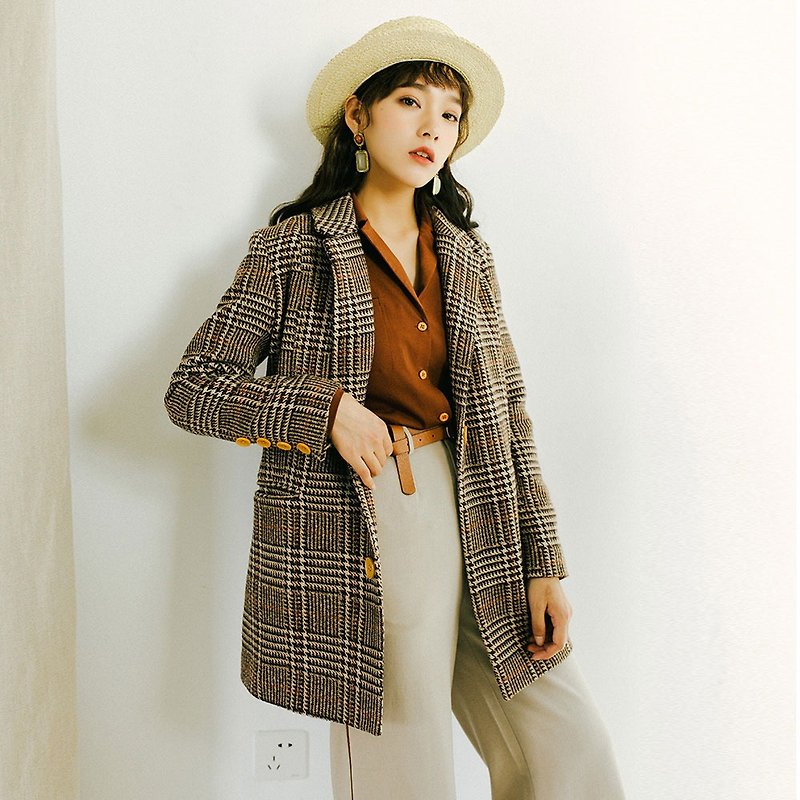 2018 autumn women's new single-breasted plaid blazer - Women's Blazers & Trench Coats - Other Materials 
