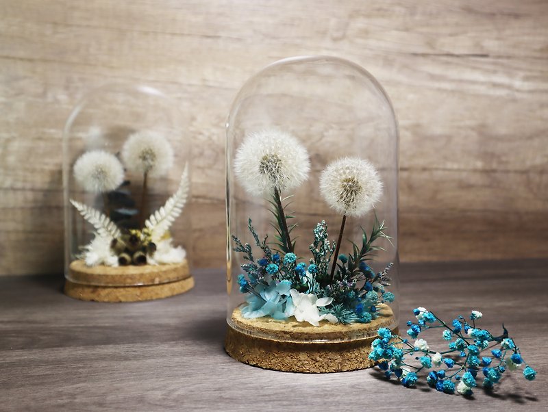 Dreaming End of the World Dandelion Immortal Flower-Quiet Blue - Items for Display - Plants & Flowers White