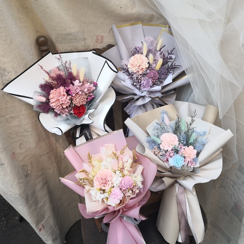 康乃馨大花束 乾燥花束 大型花束 母親節花束 禮物 生日 滿天星 - 乾燥花/永生花 - 植物．花 多色