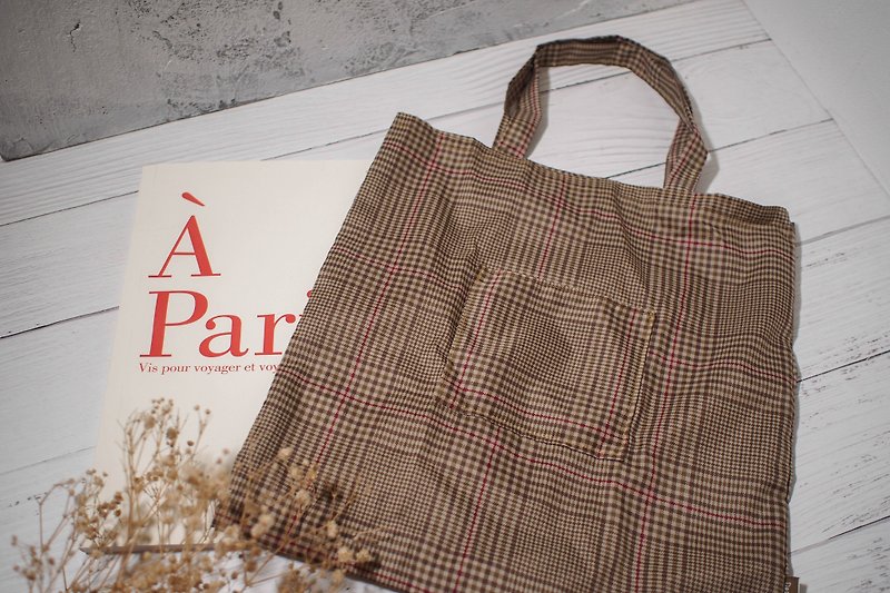 Daily series small plaid shopping bag / tote bag / purchase goods / stock supply - กระเป๋าถือ - ไนลอน สีกากี