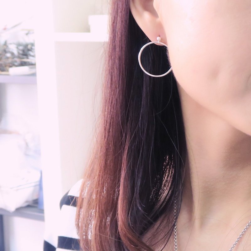 Dreamland Swing - Round sterling silver earrings (pair) - Earrings & Clip-ons - Sterling Silver Silver