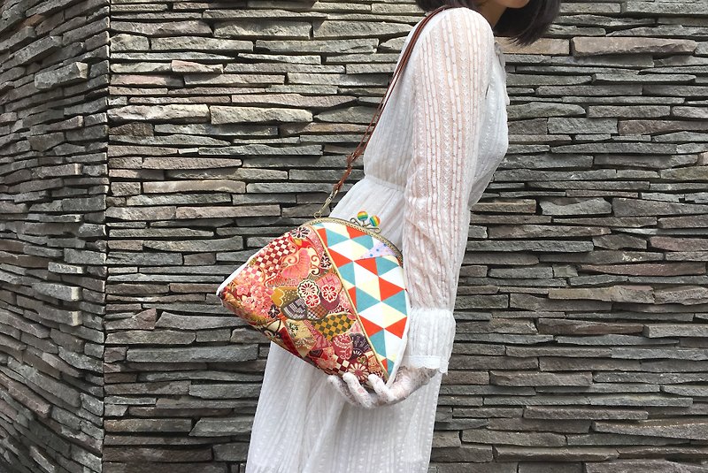 Shoulder bag crossbody bag Framebag japanese style with simplicity - กระเป๋าแมสเซนเจอร์ - หนังแท้ สีแดง