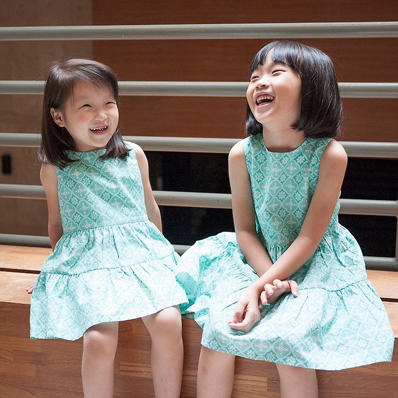 Glass Begonia green sleeveless dress _ children section (printed music cooperation models) - Other - Cotton & Hemp Green