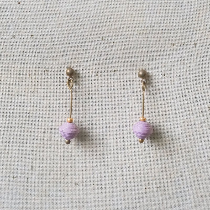 [Small roll paper handmade/paper art/jewelry] small round bead pendant earrings - ต่างหู - กระดาษ สีม่วง